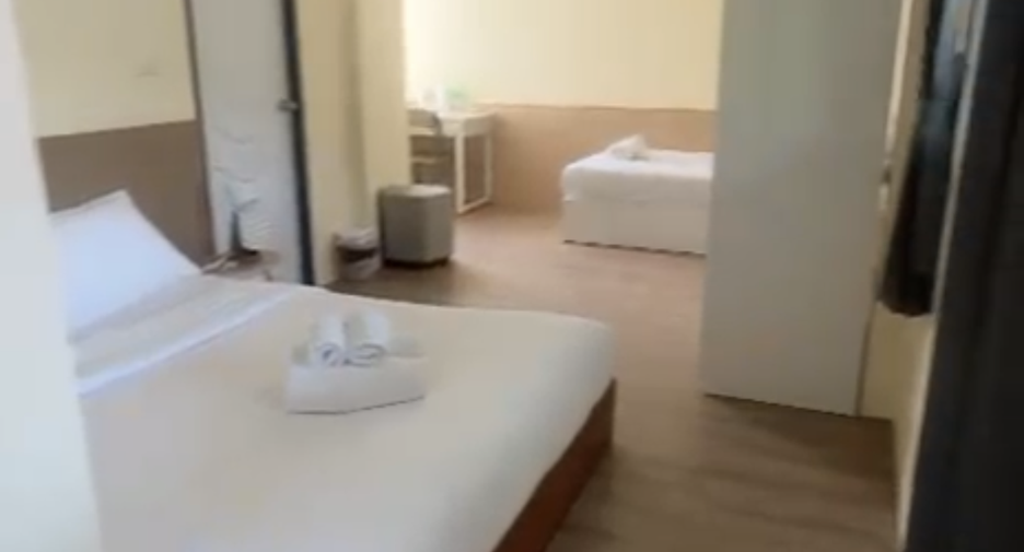 For sale 10 bedrooms townhouse in Thalang, Phuket