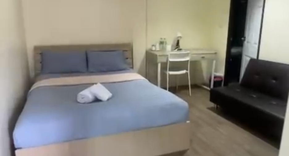 For sale 10 bedrooms townhouse in Thalang, Phuket