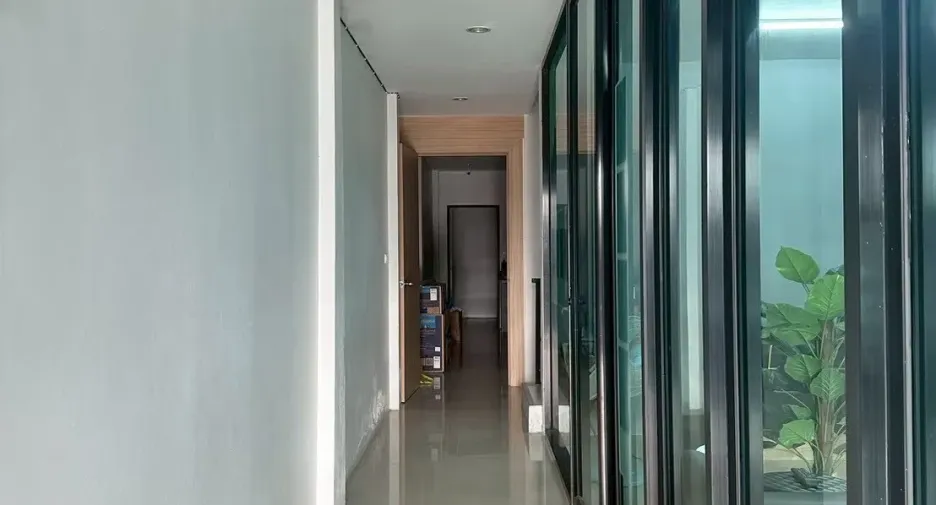 For sale 8 bedrooms townhouse in Thalang, Phuket