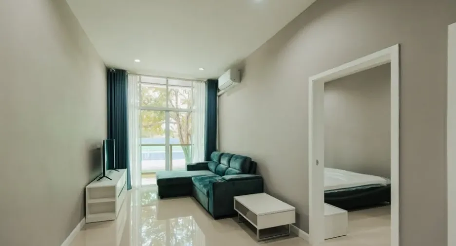 For sale 1 bed apartment in East Pattaya, Pattaya
