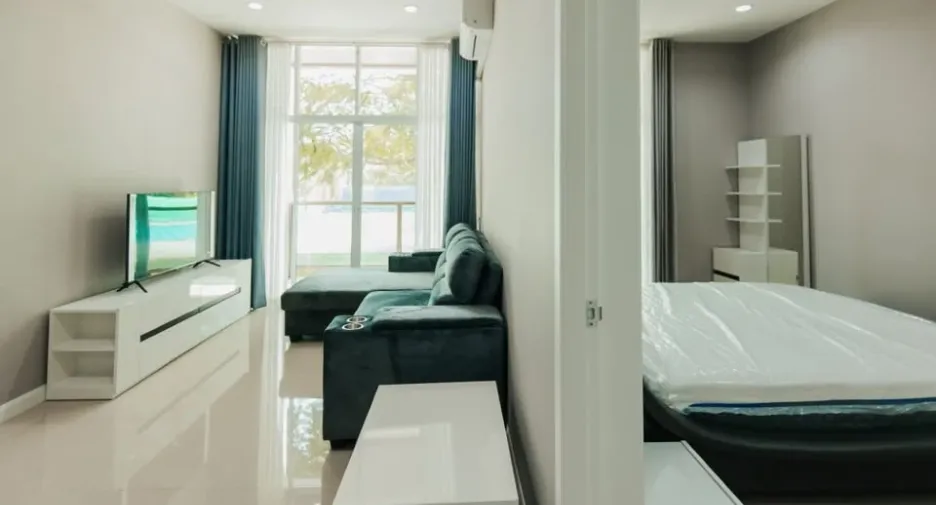 For sale 1 bed apartment in East Pattaya, Pattaya