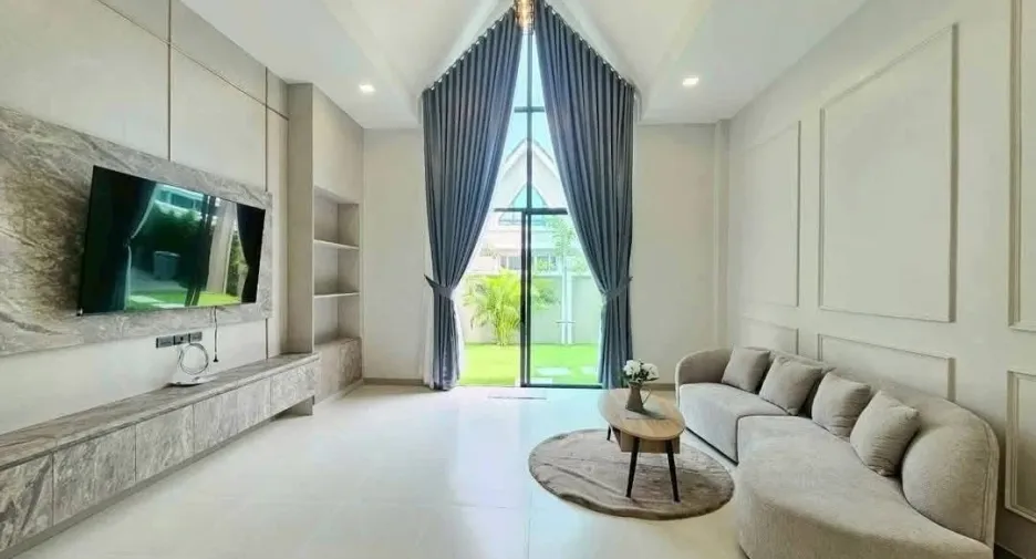 Villa zum Kauf mit 3 Zimmer in East Pattaya, Pattaya