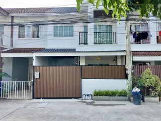 出售 3 卧室 独立屋 在 Bang Lamung, Chon Buri
