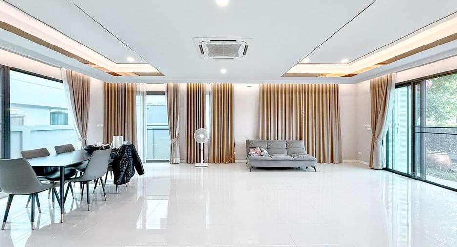 For sale 3 bedrooms house in East Pattaya, Pattaya