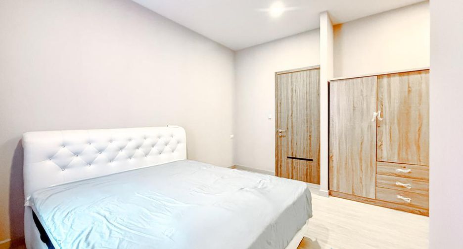 For sale 3 bedrooms house in East Pattaya, Pattaya