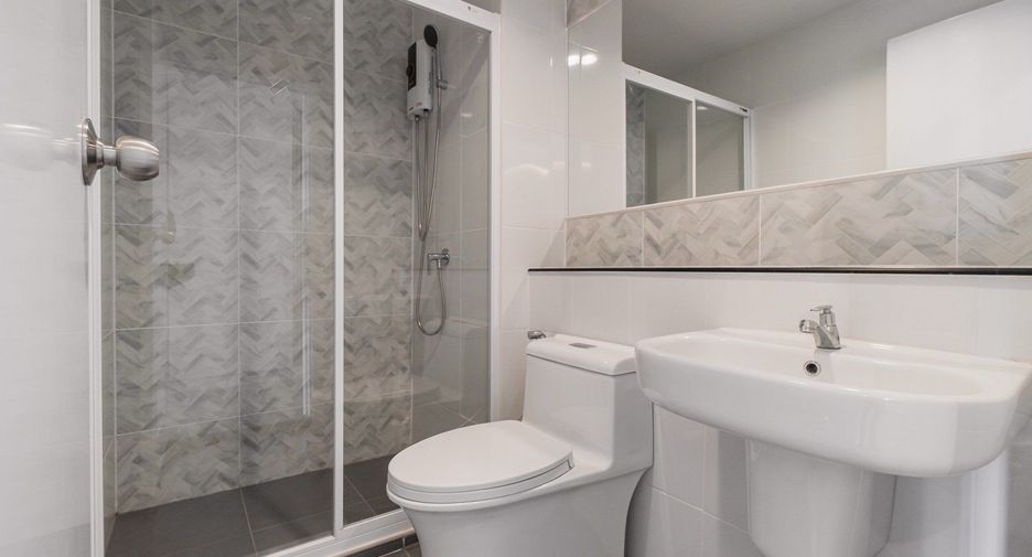 For rent studio condo in Bang Na, Bangkok