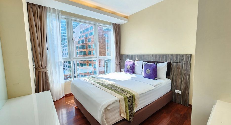 For rent 2 bedrooms condo in Khlong Toei, Bangkok