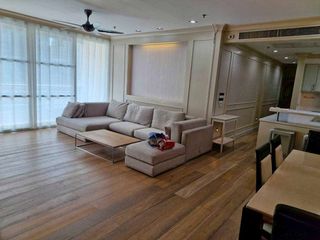 For rent 3 bedrooms condo in Sathon, Bangkok