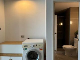 À louer 1 chambre condo à Huai Khwang, Bangkok