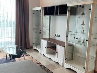 À louer 1 chambre condo à Huai Khwang, Bangkok