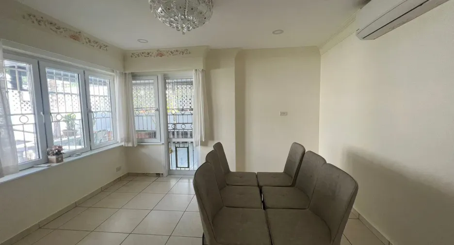 Villa en alquiler de 3 habitaciones en Mueang Phuket, Phuket