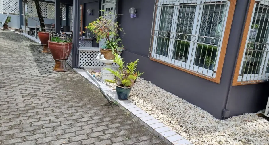 Villa en alquiler de 3 habitaciones en Mueang Phuket, Phuket
