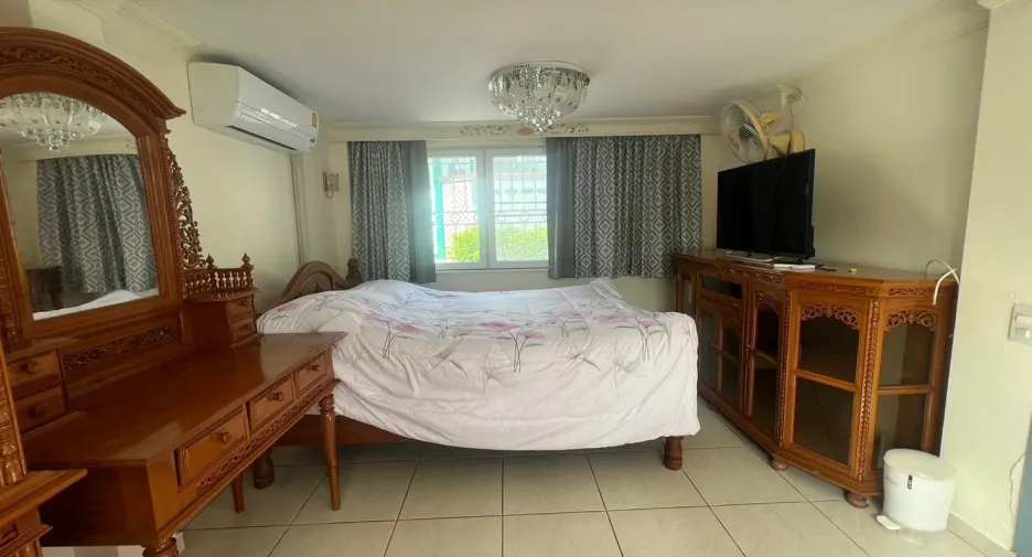 Villa en alquiler de 3 habitaciones en Mueang Phuket, Phuket