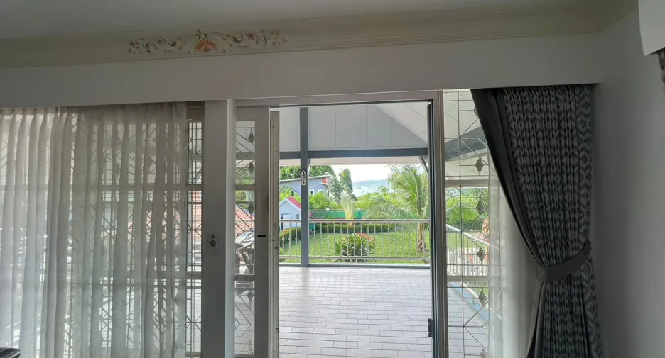 Villa en alquiler de 3 habitaciones en Mueang Phuket, Phuket
