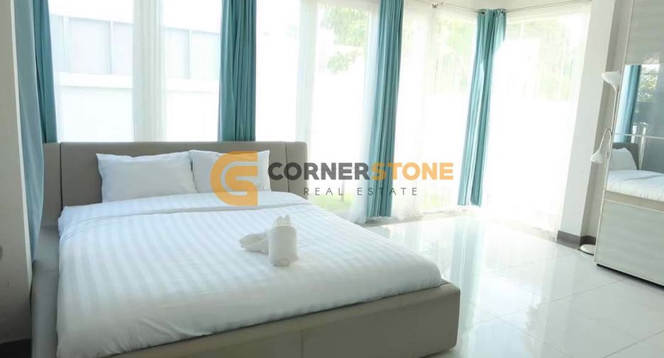 For rent and for sale 4 bedrooms house in Sattahip, Chonburi