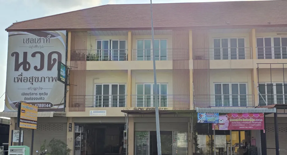 For rent 4 bedrooms townhouse in Ban Chang, Rayong