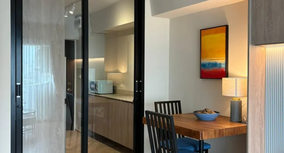 For rent 2 bedrooms condo in Watthana, Bangkok