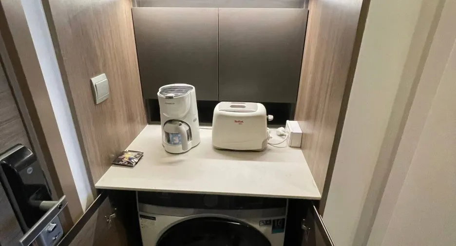 For rent 1 bed condo in Phaya Thai, Bangkok