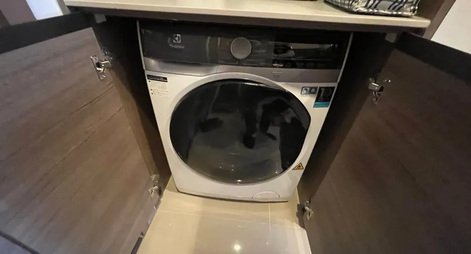 For rent 1 bed condo in Phaya Thai, Bangkok