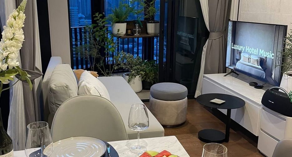 For rent 1 bed condo in Khlong Toei, Bangkok