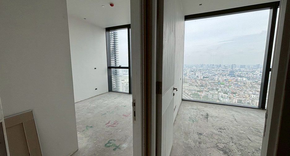 For sale 5 bedrooms condo in Bang Kho Laem, Bangkok