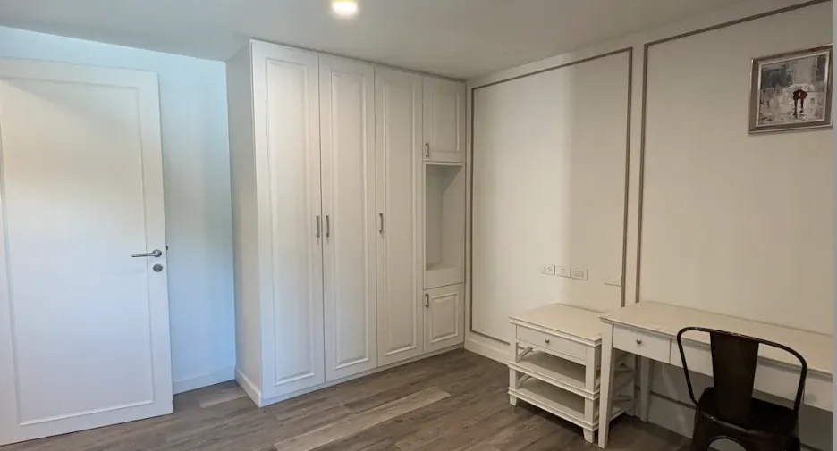 For rent 2 bedrooms condo in Phra Khanong, Bangkok