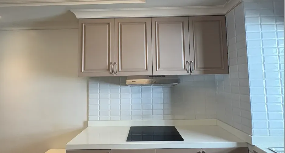 For rent 2 bedrooms condo in Phra Khanong, Bangkok