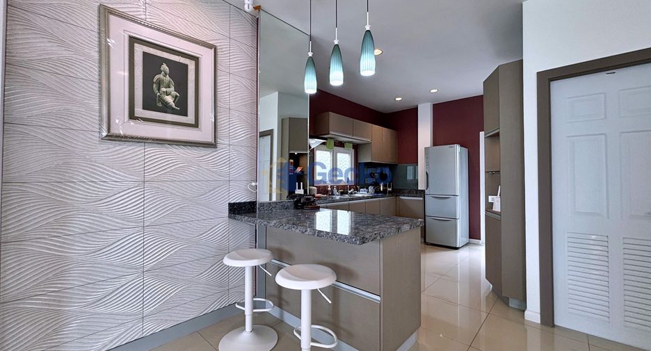 For rent 3 bedrooms house in East Pattaya, Pattaya