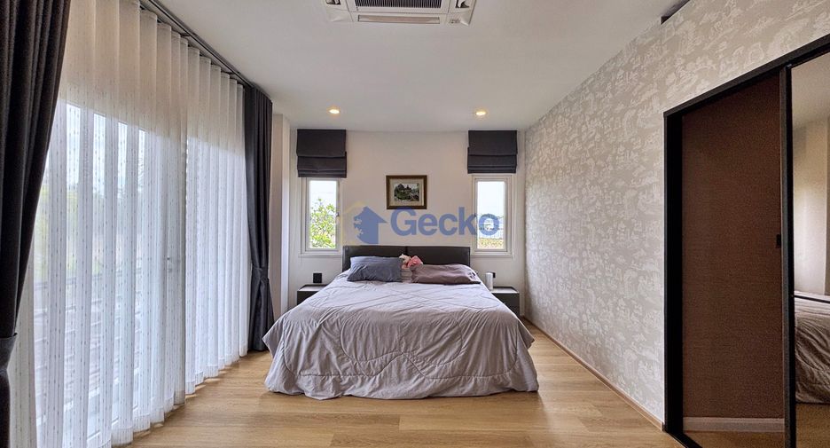 For rent 3 bedrooms house in East Pattaya, Pattaya