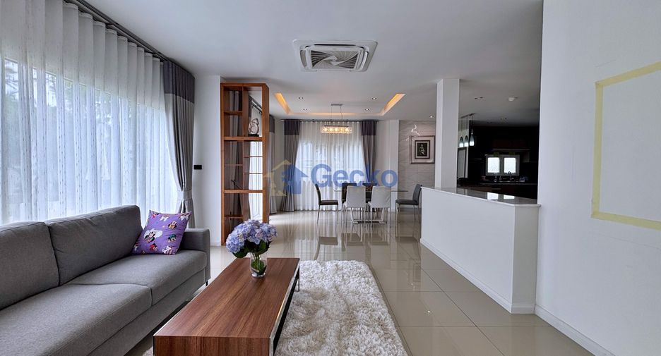 For rent 3 bedrooms house in East Pattaya, Pattaya