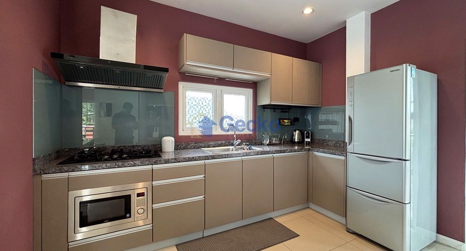 For rent 3 bedrooms house in East Pattaya, Pattaya