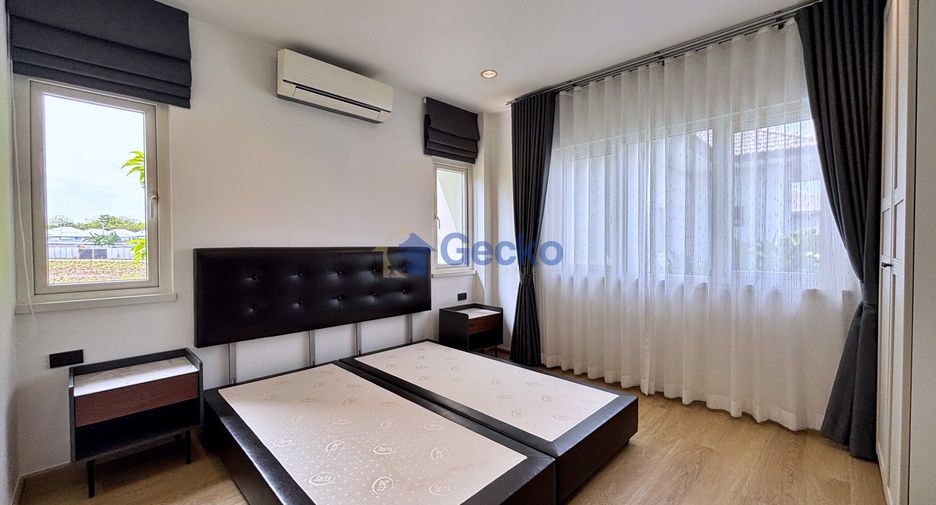 For rent 3 bedrooms house in East Pattaya, Pattaya