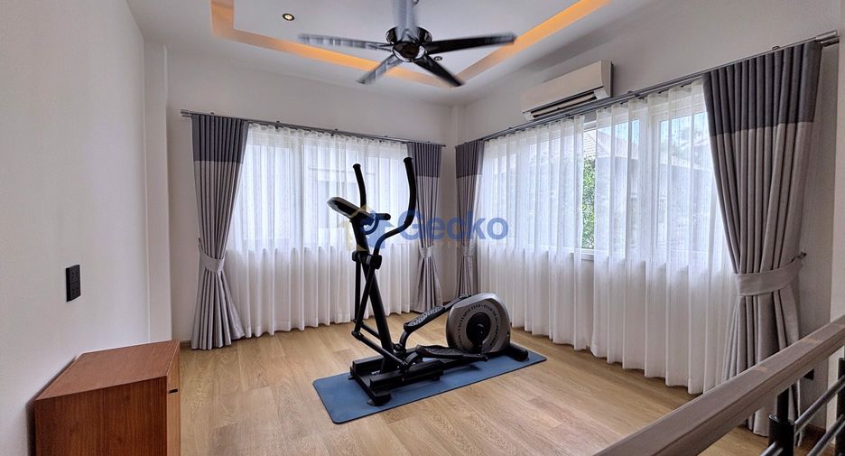 For rent 3 bedrooms house in East Pattaya, Pattaya