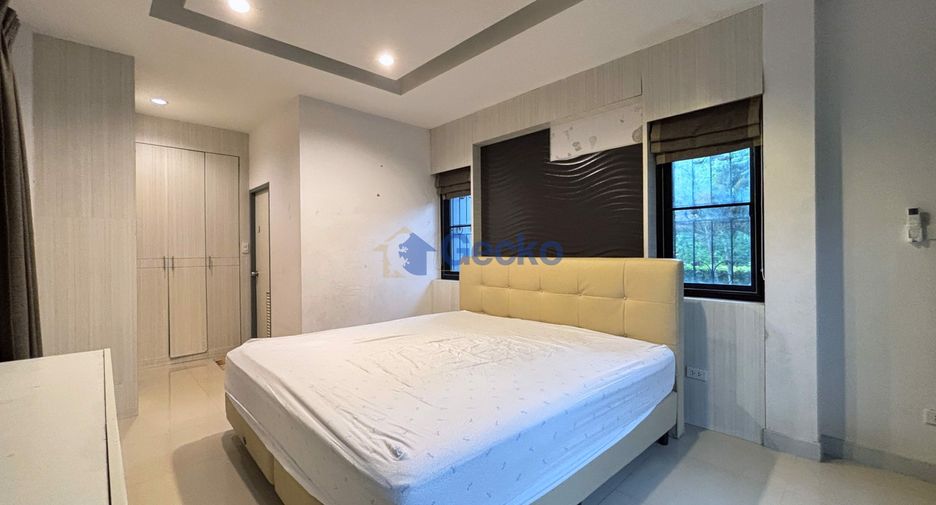 For sale 3 bedrooms house in East Pattaya, Pattaya