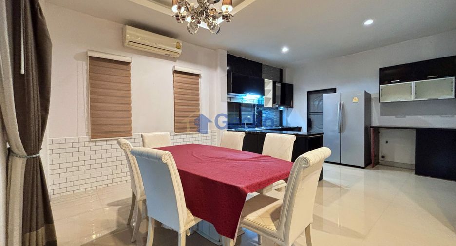 For sale 3 bedrooms house in East Pattaya, Pattaya