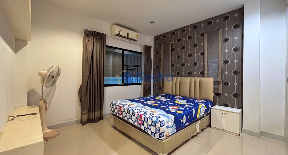 For sale 3 bedrooms house in East Pattaya, Pattaya