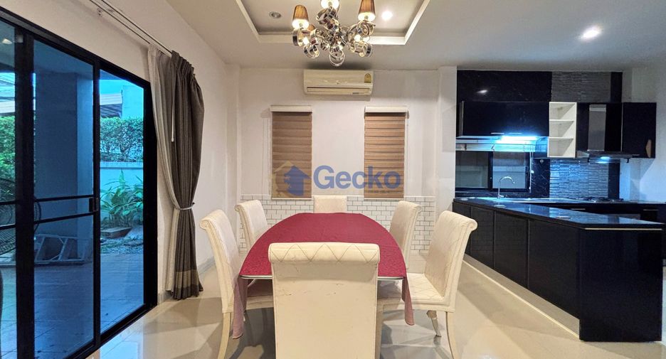 For sale 3 bedrooms house in East Pattaya, Pattaya