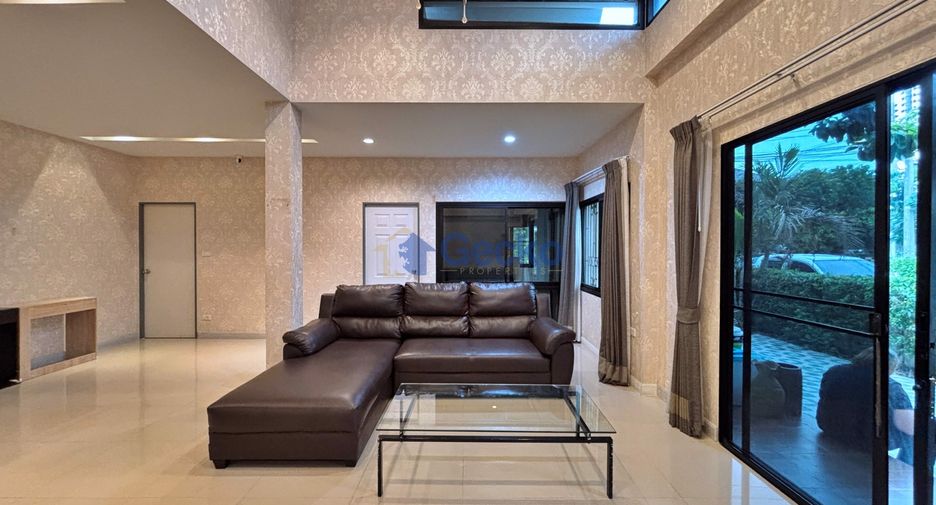 For sale 3 bedrooms house in East Pattaya, Pattaya