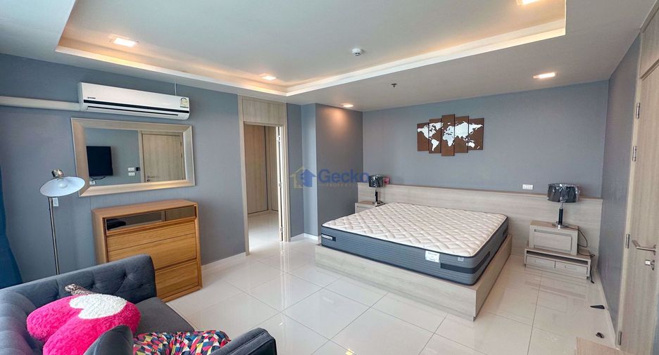 For sale 2 bedrooms condo in Pratumnak, Pattaya
