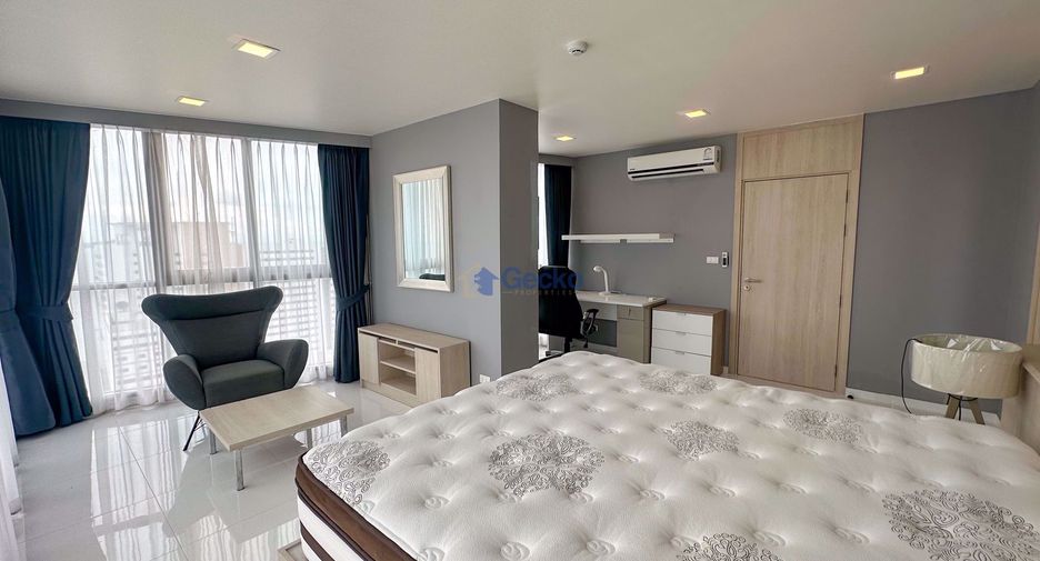 For sale 2 bedrooms condo in Pratumnak, Pattaya