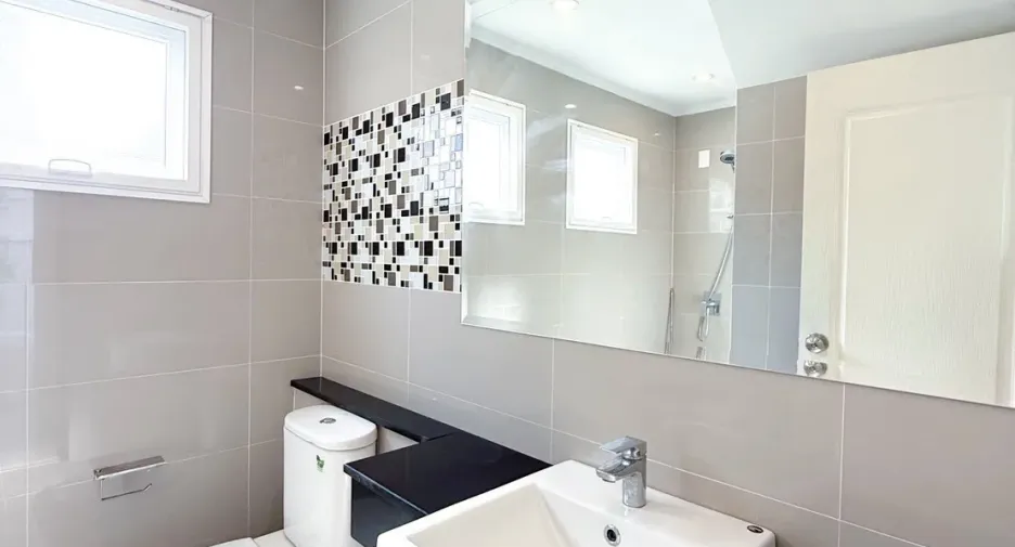 For sale 4 bedrooms house in Mueang Phuket, Phuket