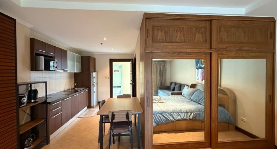 Wohnung zum Kauf mit Studio in Jomtien, Pattaya