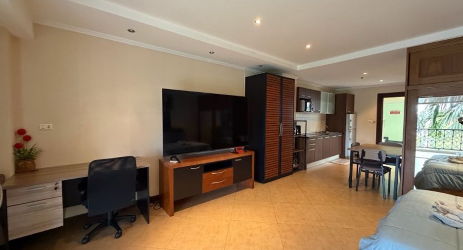 Wohnung zum Kauf mit Studio in Jomtien, Pattaya