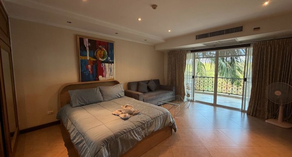 Wohnung zum Kauf mit Studio in Jomtien, Pattaya
