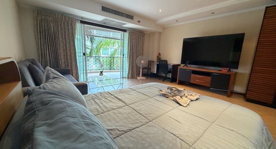 Wohnung zum Kauf mit Studio in Jomtien, Pattaya