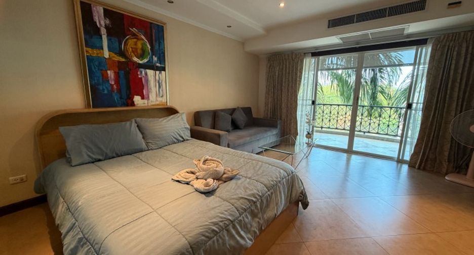 Wohnung zum Kauf mit Studio in Jomtien, Pattaya