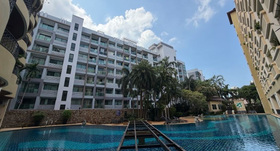 Wohnung zum Kauf mit Studio in Jomtien, Pattaya