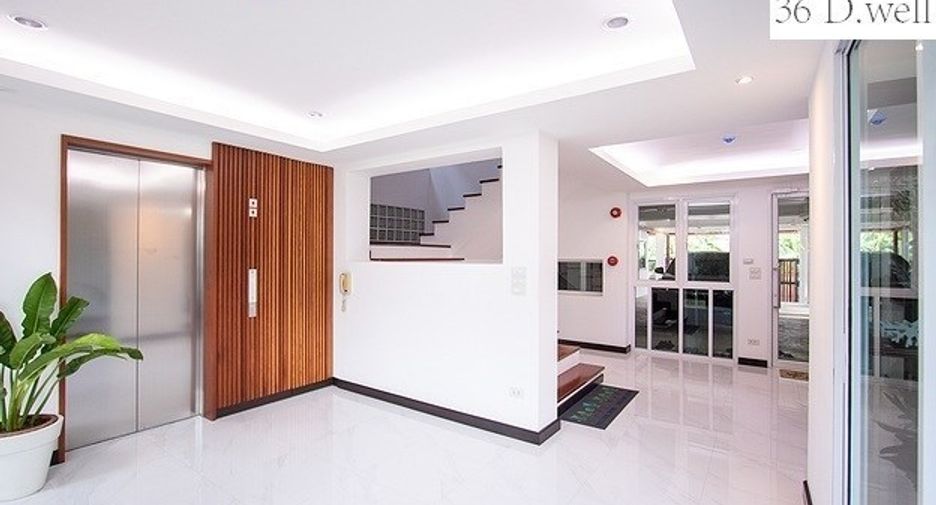 For rent 3 bedrooms condo in Bang Na, Bangkok
