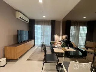 For rent 2 bedrooms condo in Khlong Toei, Bangkok