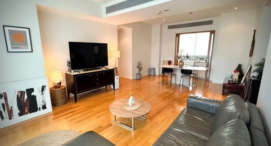 For rent and for sale 3 bedrooms condo in Khlong Toei, Bangkok
